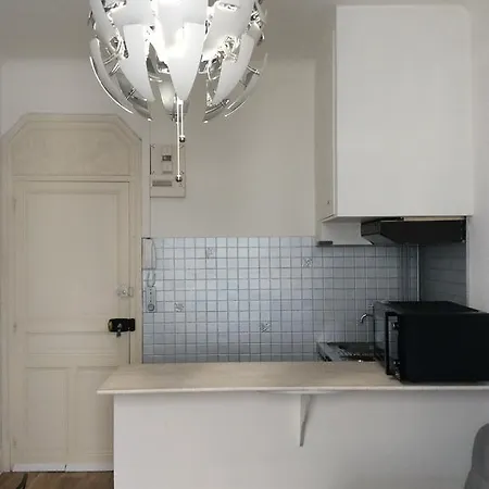 Apartment France Et Pasteur